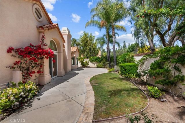 870 Pleasant Dale Place, Westlake Village, CA 91362