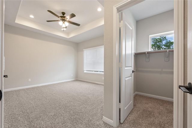 14010 Longstreet 301, Willis, TX 77318
