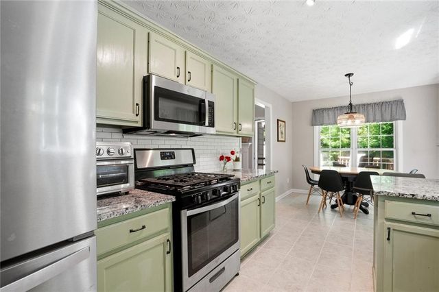 5070 Puritan Drive, Buford, GA 30518