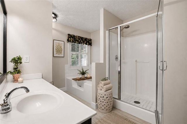 5070 Puritan Drive, Buford, GA 30518