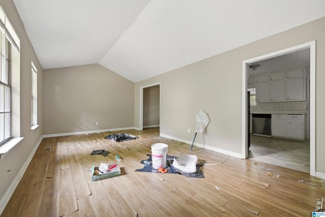 1613 5TH WAY NW, Center Point, AL 35215