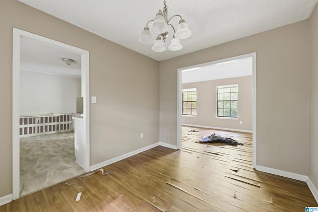 1613 5TH WAY NW, Center Point, AL 35215