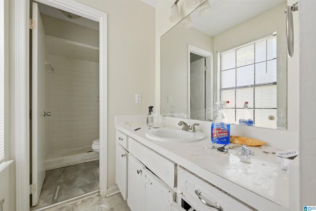 1613 5TH WAY NW, Center Point, AL 35215
