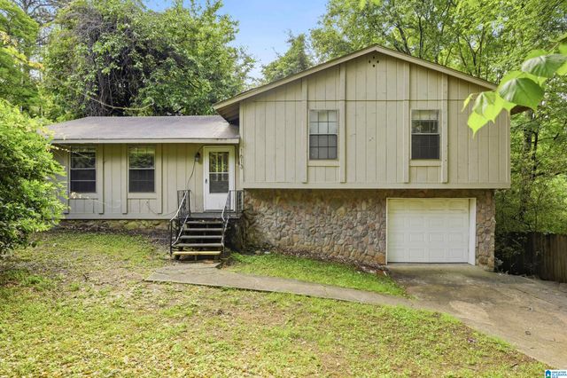 1613 5TH WAY NW, Center Point, AL 35215