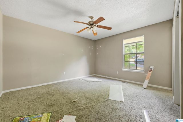 1613 5TH WAY NW, Center Point, AL 35215
