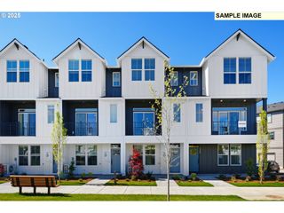 3373 Se EVERWOOD Ln, Hillsboro, OR 97123