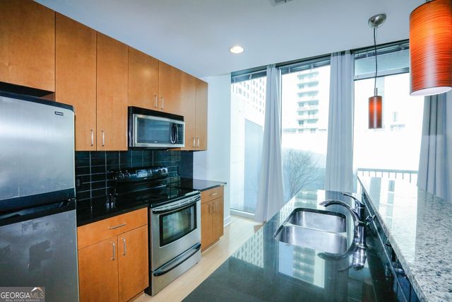 44 Peachtree Place NW 729, Atlanta, GA 30309