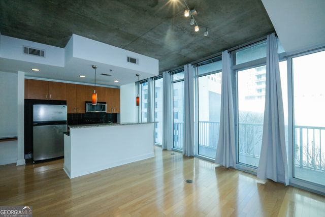 44 Peachtree Place NW 729, Atlanta, GA 30309