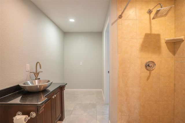124 SHELLEY DRIVE, Winter Haven, FL 33884