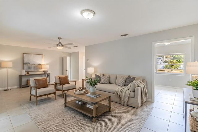 124 SHELLEY DRIVE, Winter Haven, FL 33884
