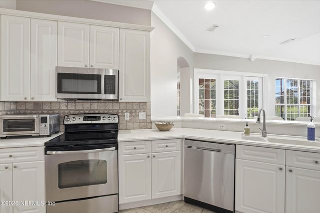 401 BLAGDON Court, Jacksonville, FL 32225