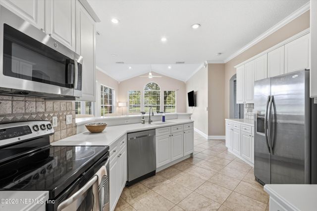 401 BLAGDON Court, Jacksonville, FL 32225