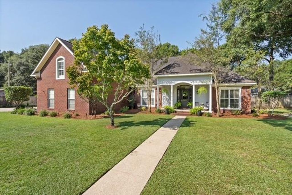 5805 Chattanooga Drive, Satsuma, AL 36572 — photo 2