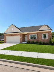 1237 Amber Hills Drive, Ashland City, TN 37015