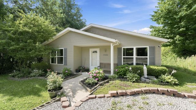 3924 E Sherwood Terrace, Fort Wayne, IN 46806