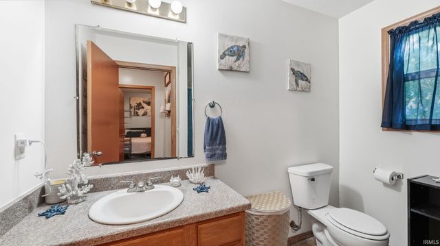 3924 E Sherwood Terrace, Fort Wayne, IN 46806