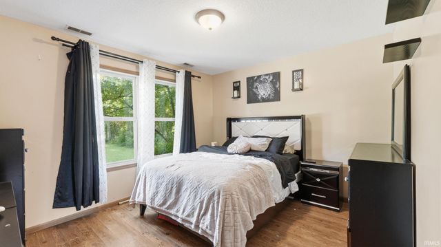 3924 E Sherwood Terrace, Fort Wayne, IN 46806