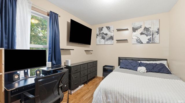 3924 E Sherwood Terrace, Fort Wayne, IN 46806