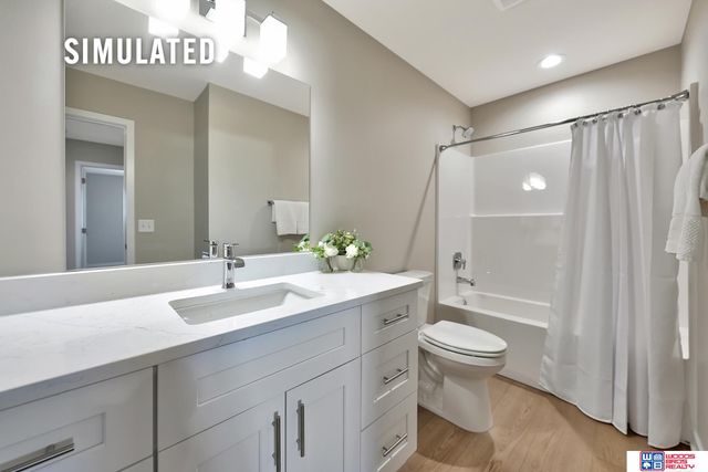 222 N 105th Street, Lincoln, NE 68527