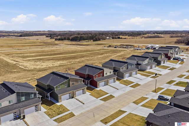 222 N 105th Street, Lincoln, NE 68527