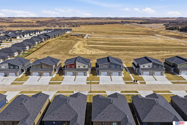 222 N 105th Street, Lincoln, NE 68527