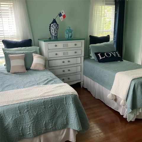 3218 Southmore Boulevard, Houston, TX 77004
