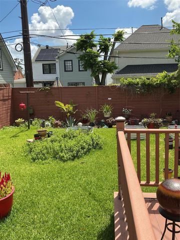 3218 Southmore Boulevard, Houston, TX 77004