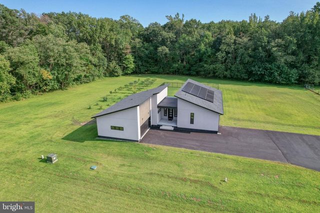 1958 CENTRAL CHURCH RD, Dover, DE 19904