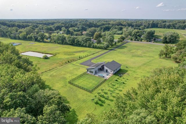 1958 CENTRAL CHURCH RD, Dover, DE 19904