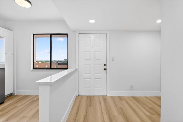 6866 Huntington Lane 707, Delray Beach, FL 33446