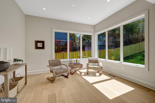 6605 JERRY PL, Mclean, VA 22101