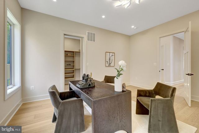 6605 JERRY PL, Mclean, VA 22101