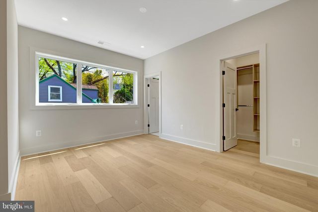 6605 JERRY PL, Mclean, VA 22101