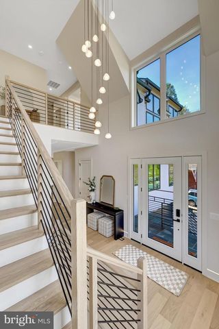 6605 JERRY PL, Mclean, VA 22101