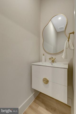 6605 JERRY PL, Mclean, VA 22101
