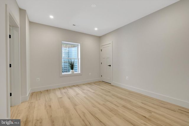 6605 JERRY PL, Mclean, VA 22101