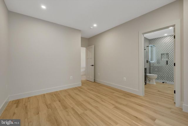 6605 JERRY PL, Mclean, VA 22101