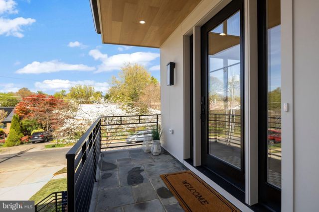 6605 JERRY PL, Mclean, VA 22101
