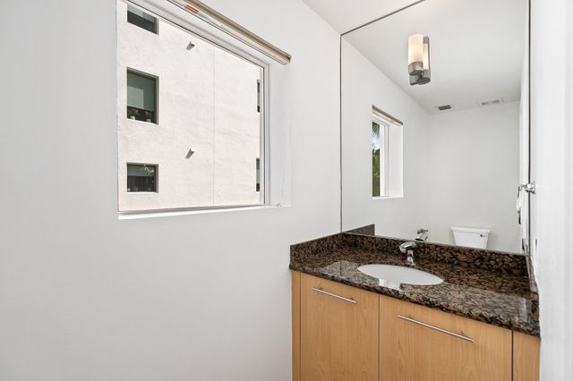 775 NE 4th Avenue 775, Fort Lauderdale, FL 33304