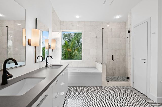 775 NE 4th Avenue 775, Fort Lauderdale, FL 33304