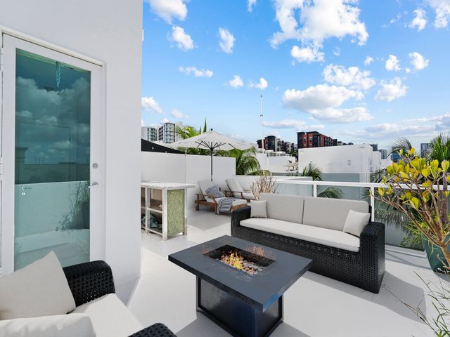 775 NE 4th Avenue 775, Fort Lauderdale, FL 33304