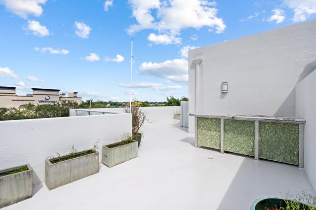 775 NE 4th Avenue 775, Fort Lauderdale, FL 33304