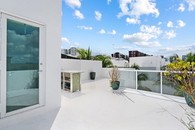 775 NE 4th Avenue 775, Fort Lauderdale, FL 33304