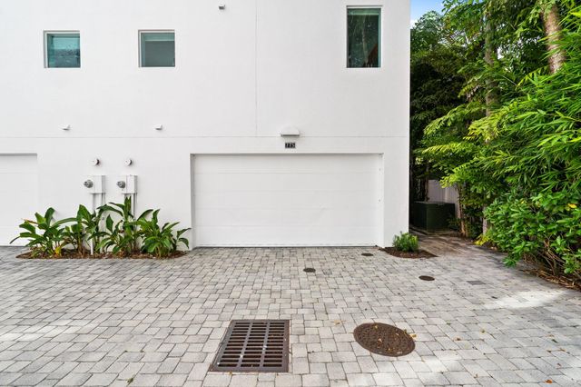 775 NE 4th Avenue 775, Fort Lauderdale, FL 33304
