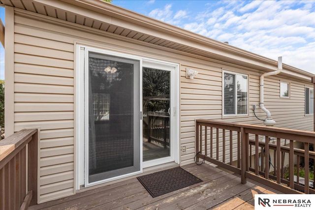 3008 N 152 Street, Omaha, NE 68116