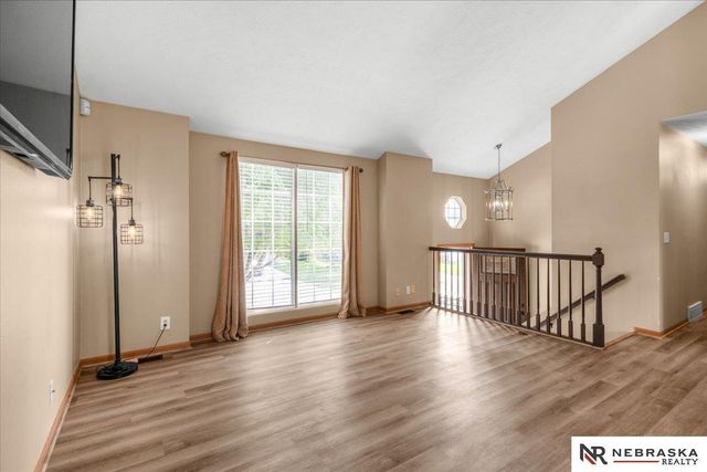 3008 N 152 Street, Omaha, NE 68116