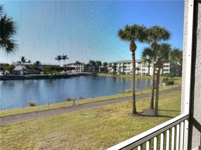 16655 Lake Circle DR # 825, Fort Myers, FL 33908