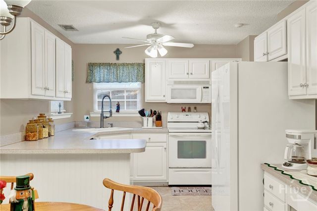 214 Belle Grove Circle, Richmond Hill, GA 31324