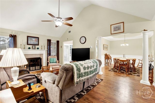 214 Belle Grove Circle, Richmond Hill, GA 31324