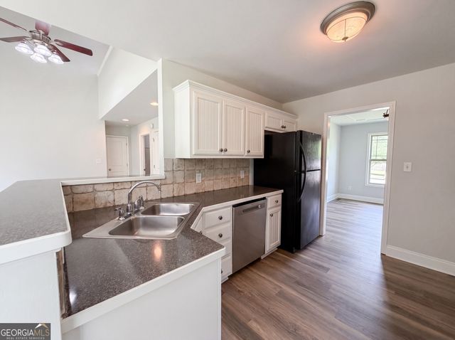 34 Cass Station Drive NW, Cartersville, GA 30120